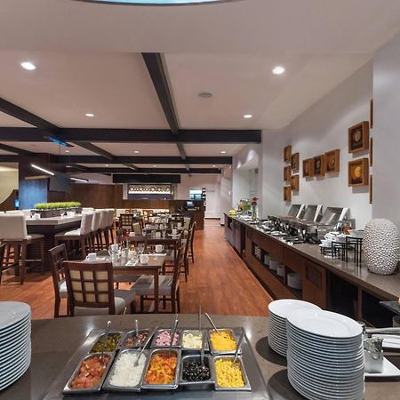 فندق Courtyard By Marriott سانتو دومينجو المظهر الخارجي الصورة