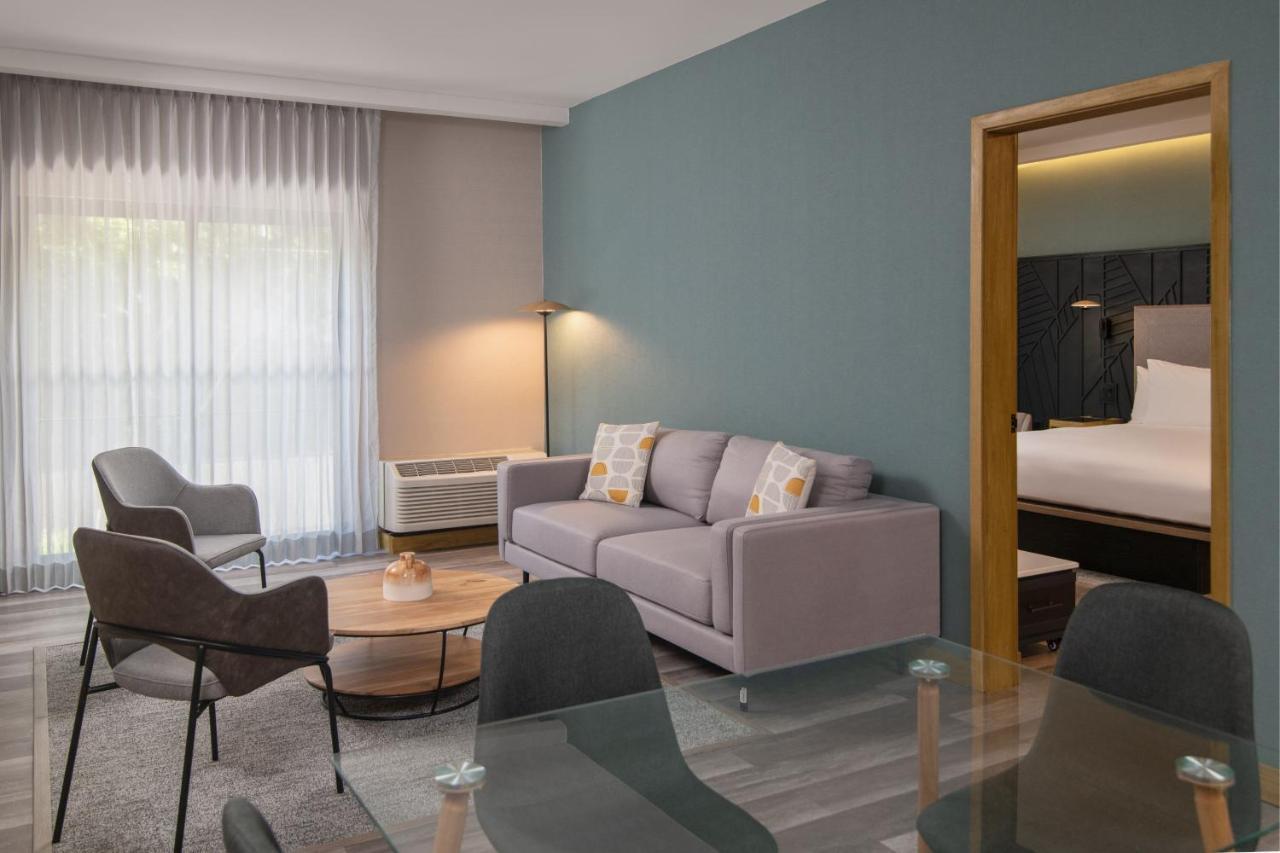 فندق Courtyard By Marriott سانتو دومينجو المظهر الخارجي الصورة