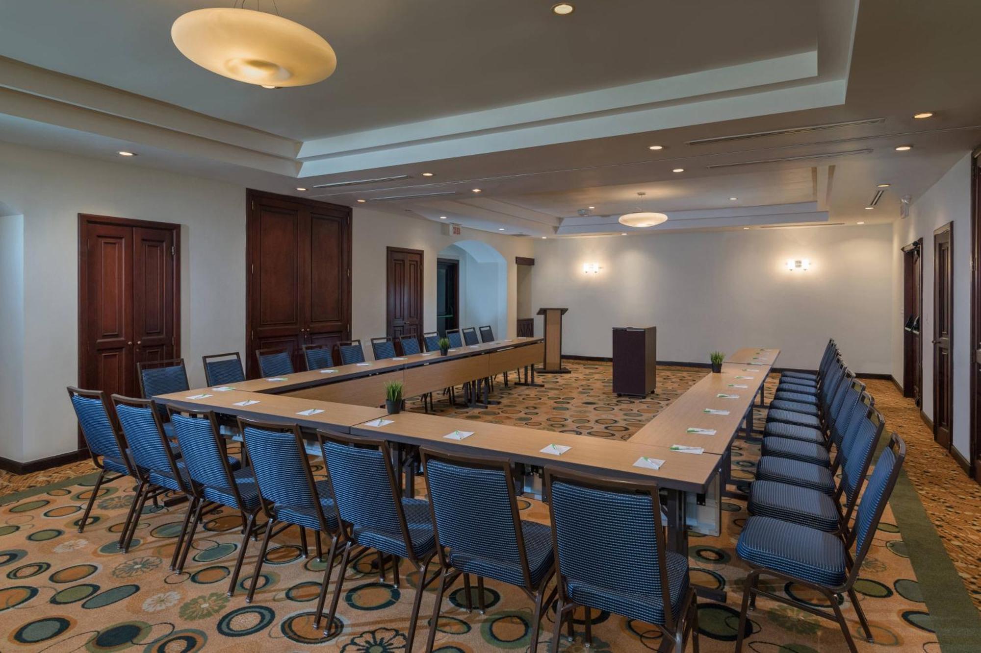 فندق Courtyard By Marriott سانتو دومينجو المظهر الخارجي الصورة